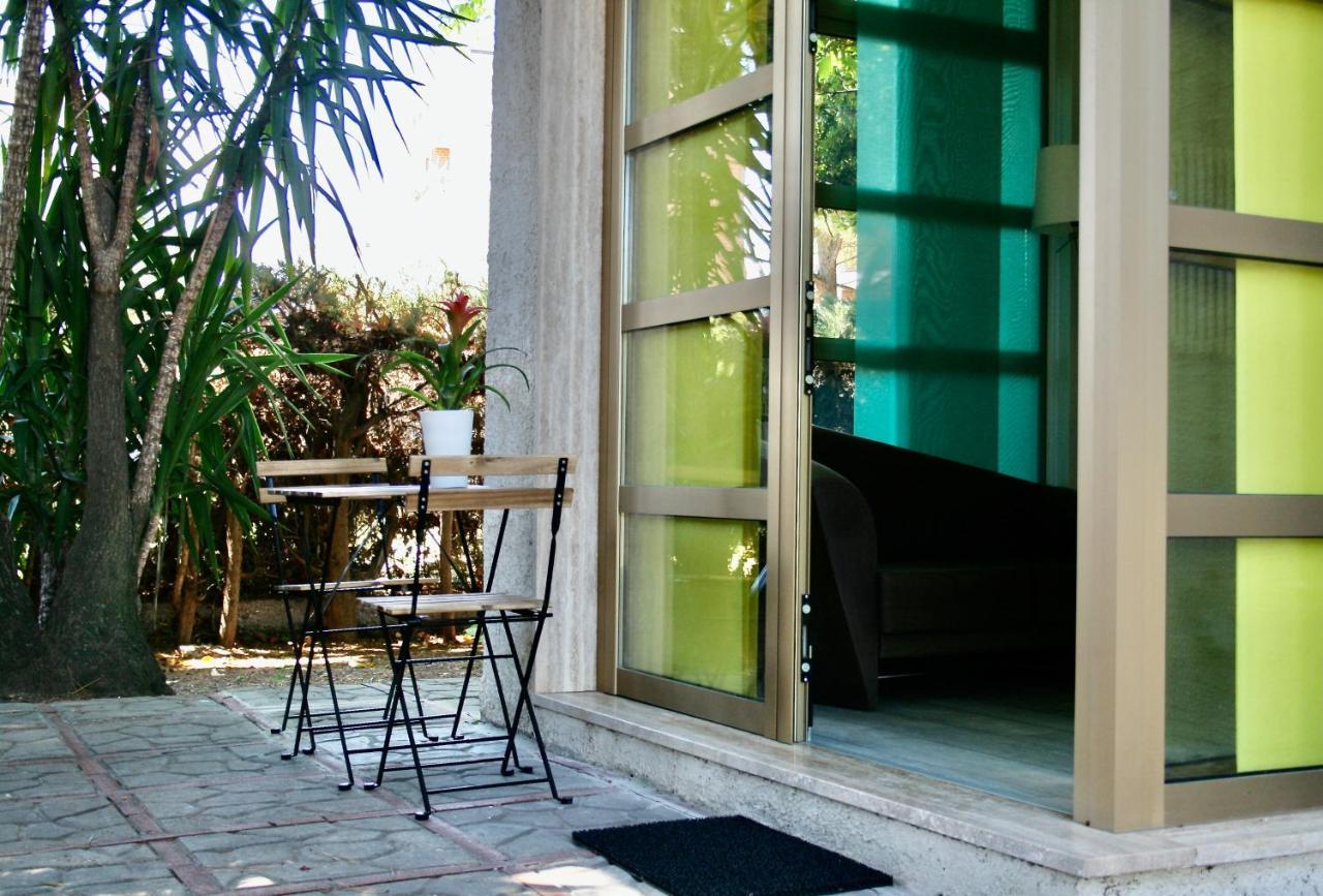 Buenretirope - Confortevoli Appartamentini Con Giardino Pescara Exterior photo