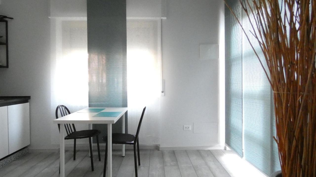 Buenretirope - Confortevoli Appartamentini Con Giardino Pescara Exterior photo